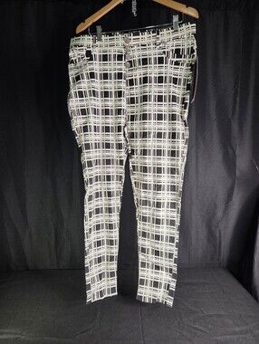 NWT Kroix Black & White 3X Pants